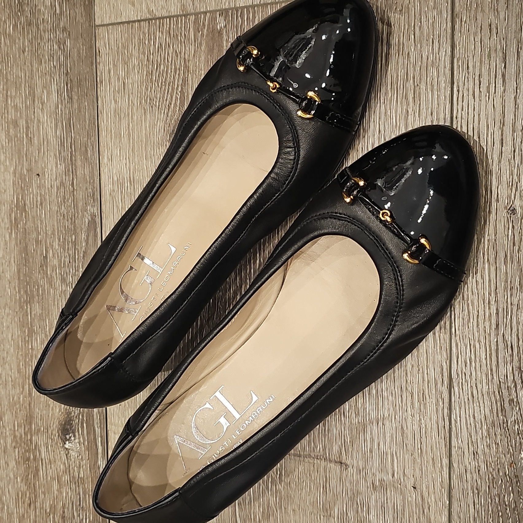 [Like New] Agl Black Leather W/ Patent Cap Toes Ballet Flats Horsebit Sz 42